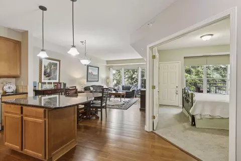 3800 85th Ave N #214, Brooklyn Park, MN 55443