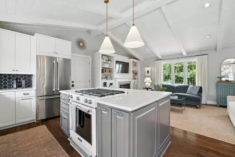 Kitchen - 521 15th Ave, Baldwin, WI 54002 photo 4 of 4