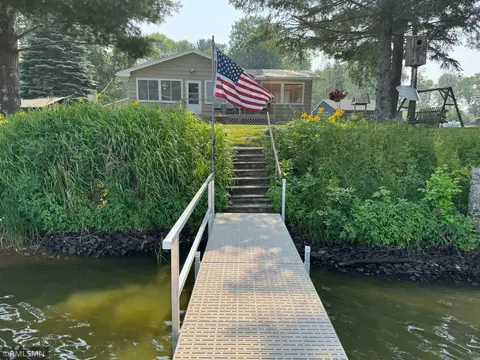 2047 Pine Knoll Rd, Mora, MN 55051