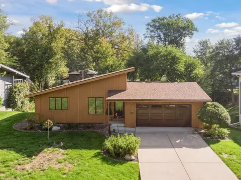 1415 Natchez Ave S, Golden Valley, MN 55416
