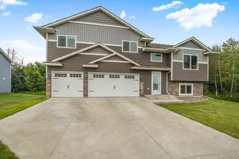 1008 Nelson Ave, Mora, MN 55051