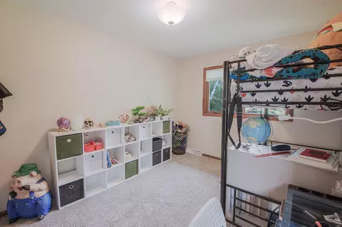 Bedroom - 1911 Summit Dr, Saint Cloud, MN 56303 photo 3 of 5