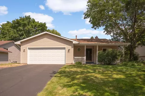 5698 Turtle Lake Rd, Shoreview, MN 55126
