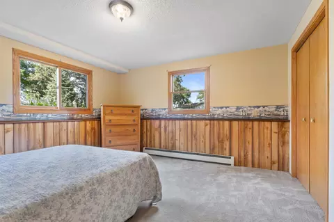 Bedroom - 1625 250th Ct E, Faribault, MN 55021 photo 4 of 5