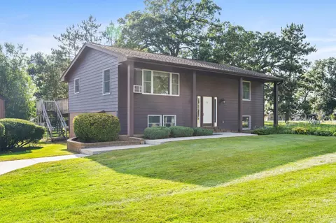 Exterior - 1625 250th Ct E, Faribault, MN 55021 photo 2 of 8