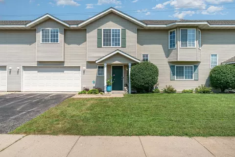 2031 Brittany Ct, Shakopee, MN 55379