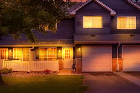 107 Horizon Dr SE, New Prague, MN 56071