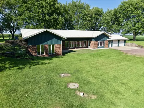 46739 900th St, Windom, MN 56101 photo 3