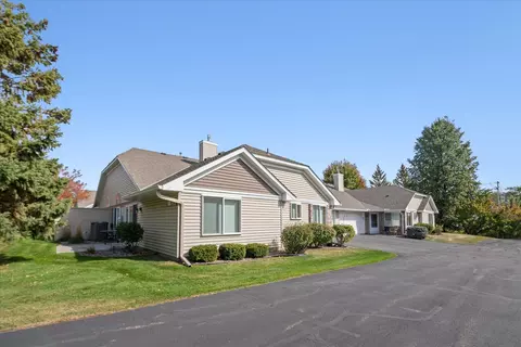 8550 Corcoran Path, Inver Grove Heights, MN 55076