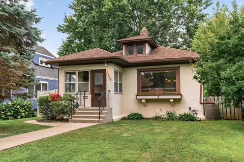 1609 Huron St, Saint Paul, MN 55108