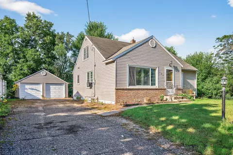 424 E Broadway St, Monticello, MN 55362