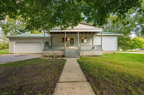 Exterior - 141 3rd St E, Hector, MN 55342 photo 1 of 6