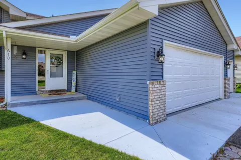 Exterior - 610 Sunset St, Buffalo, MN 55313 photo 5 of 5
