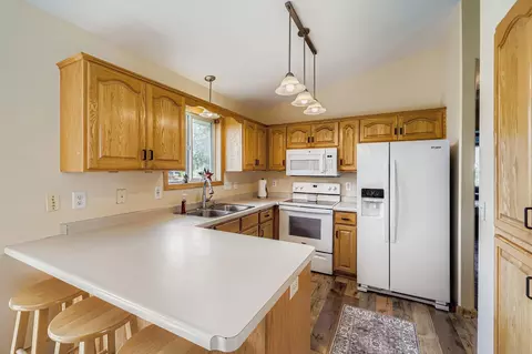 Kitchen - 610 Sunset St, Buffalo, MN 55313 photo 1 of 3