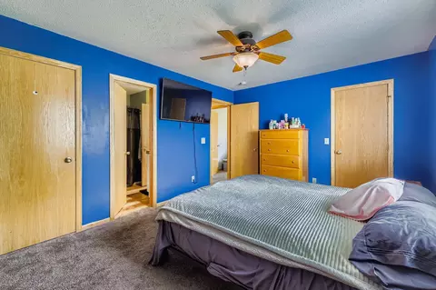 Bedroom - 610 Sunset St, Buffalo, MN 55313 photo 2 of 8
