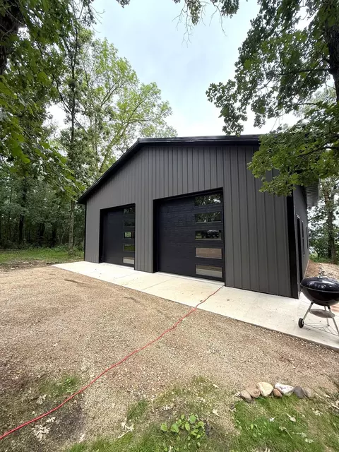 10988 203rd Ave NE, New London, MN 56273