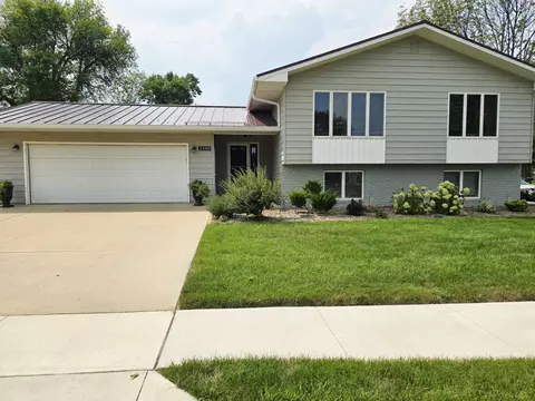 2300 12th St SW, Austin, MN 55912