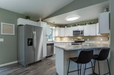 Kitchen - 14394 Rockrose Dr, Baxter, MN 56425 photo 1 of 3