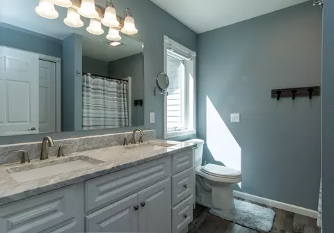 Bath - 14394 Rockrose Dr, Baxter, MN 56425 photo 1 of 3