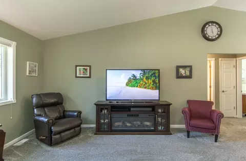 Living - 14394 Rockrose Dr, Baxter, MN 56425 photo 3 of 3