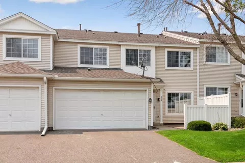 313 Leeward Trl, Woodbury, MN 55129