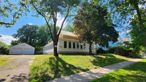 621 8th Ave N, Saint Cloud, MN 56303