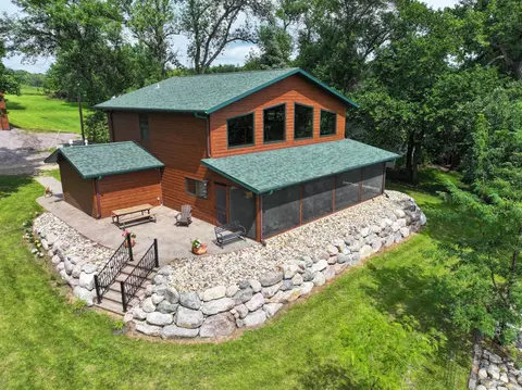 78591 Lovgren Woodshore Rd, Ortonville, MN 56278