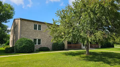 1210 Long Ave #202, Detroit Lakes, MN 56501