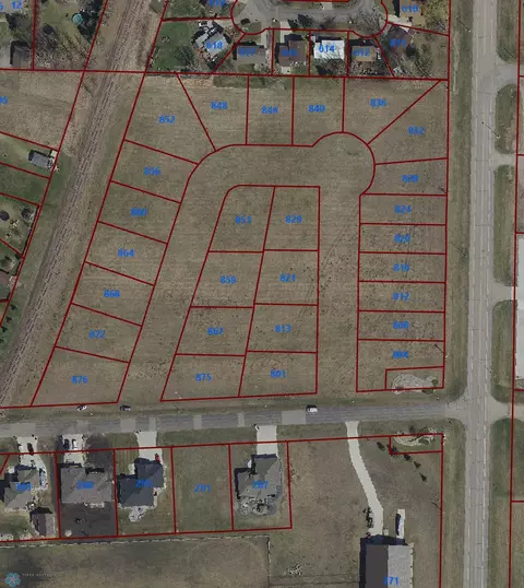 848 Harvest Cir, Horace, ND 58047