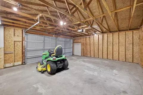 140 5th St SW, Plainview, MN 55964 photo 34