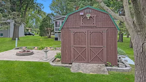 2026 Paulis Dr, Faribault, MN 55021 photo 28
