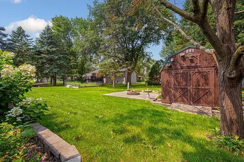 2026 Paulis Dr, Faribault, MN 55021 photo 2