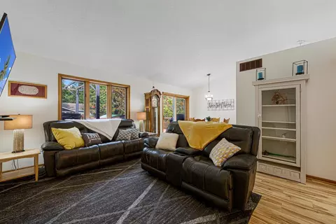 2026 Paulis Dr, Faribault, MN 55021 photo 7