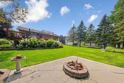 2026 Paulis Dr, Faribault, MN 55021 photo 3