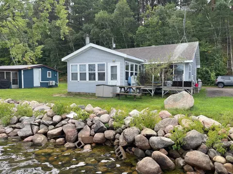 2462 Lake Shore Dr, Motley, MN 56466