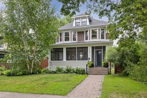 1211 Upton Ave N, Minneapolis, MN 55411