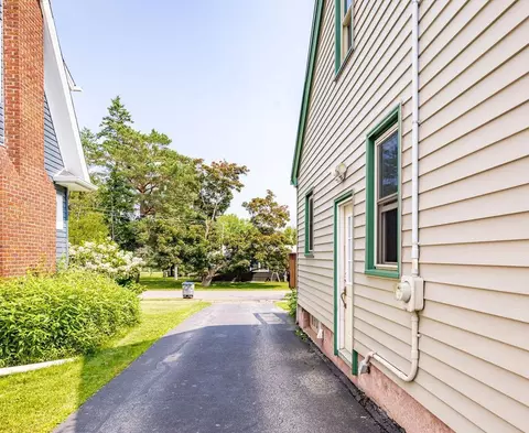 1807 Melrose Ave, Duluth, MN 55803 photo 30
