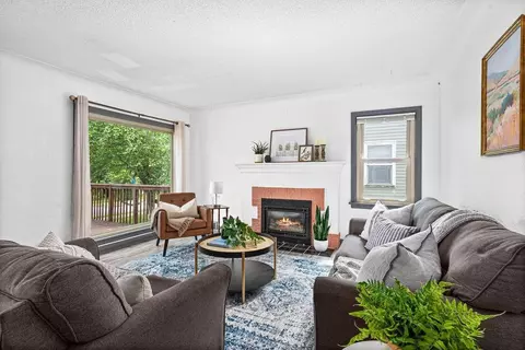 1807 Melrose Ave, Duluth, MN 55803 photo 3