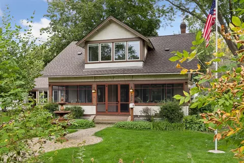 4906 Johnson Ave, White Bear Lake, MN 55110
