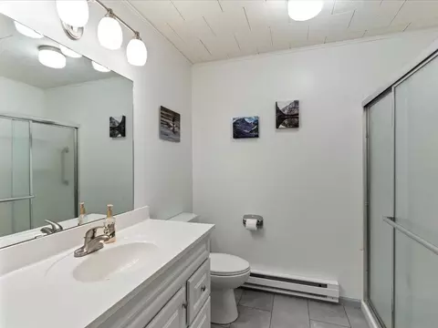 Bath - 20535 Ward Ave, Brainerd, MN 56401 photo 1 of 2
