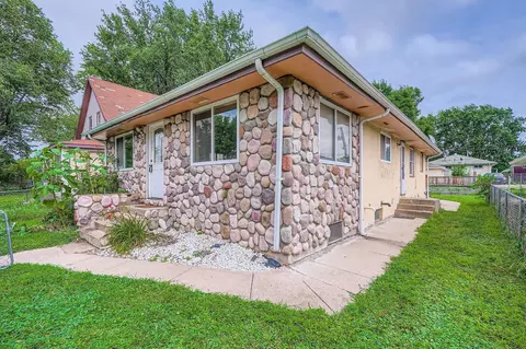 3825 2 12 St NE, Columbia Heights, MN 55421