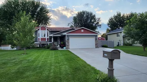 14735 Colorado Ave, Rosemount, MN 55068
