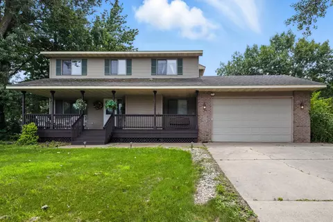 2710 91st Ave NE, Blaine, MN 55449