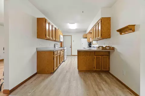 2131 Graydon Ave, Brainerd, MN 56401 photo 6