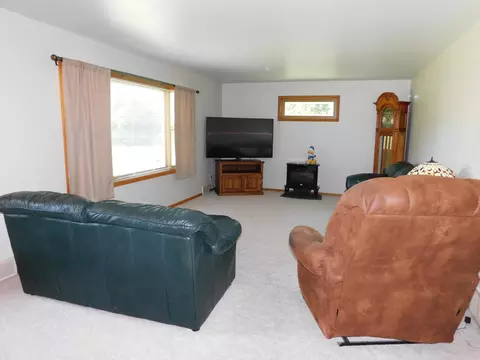 1319 County Road 9 SE, Willmar, MN 56201 photo 11