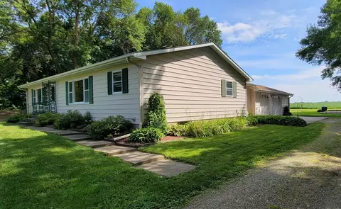 1319 County Road 9 SE, Willmar, MN 56201 photo 2
