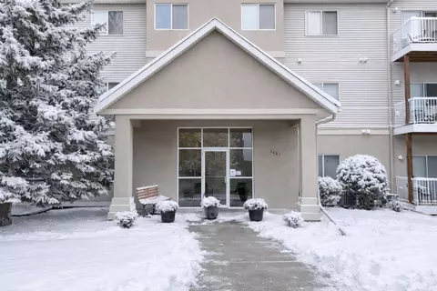 3401 28th St S #102, Fargo, ND 58104