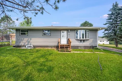 815 5th St, Proctor, MN 55810