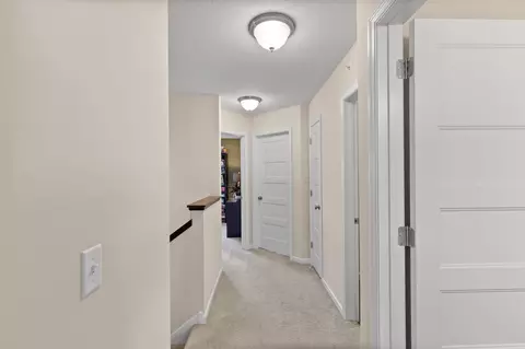 Entry Way - 4025 River Valley Way, Eagan, MN 55122 photo 2 of 6