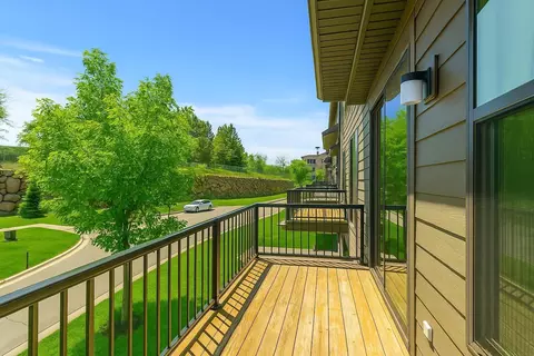 Exterior - 4025 River Valley Way, Eagan, MN 55122 photo 3 of 3